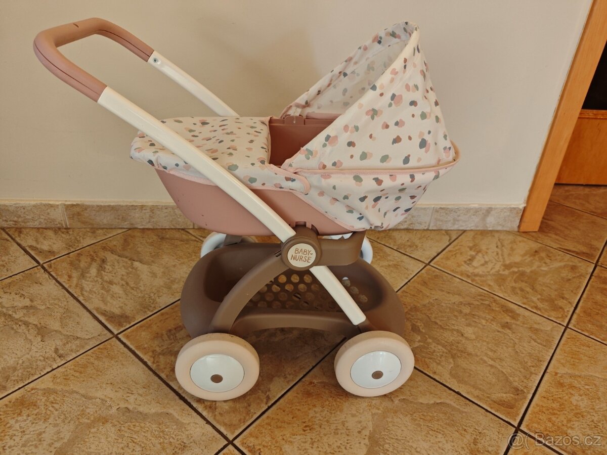 Prodá kočárek - hračku