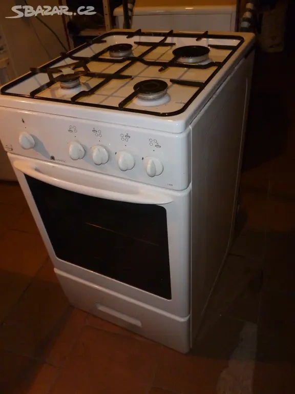 celoplynový sporák mora,možnost na propan butan