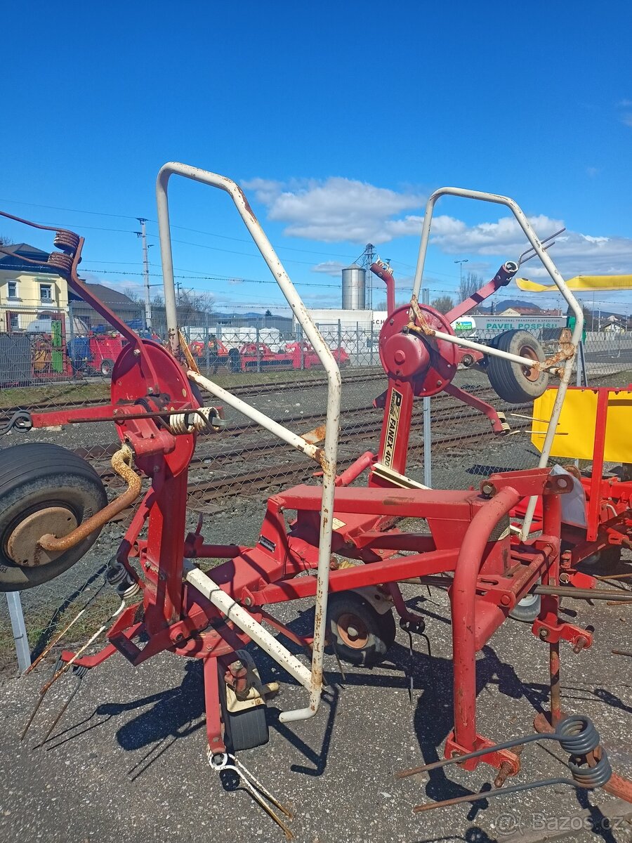 Obraceč sena PZ 4,5 m