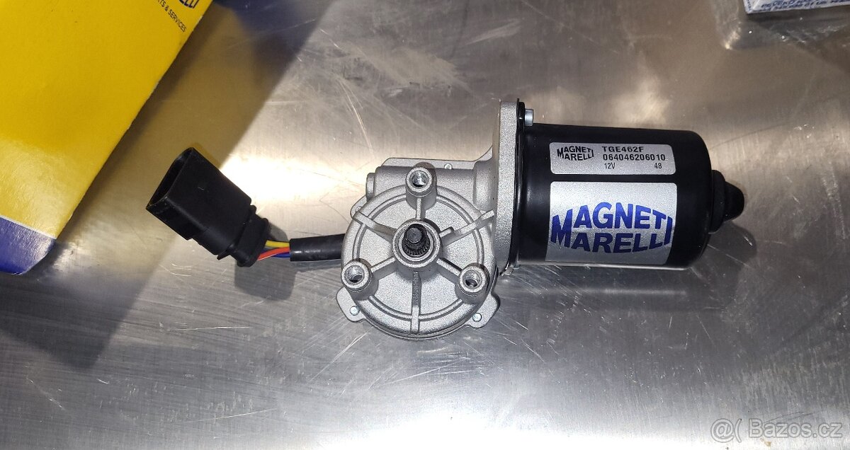 Motorek stěračů Audi