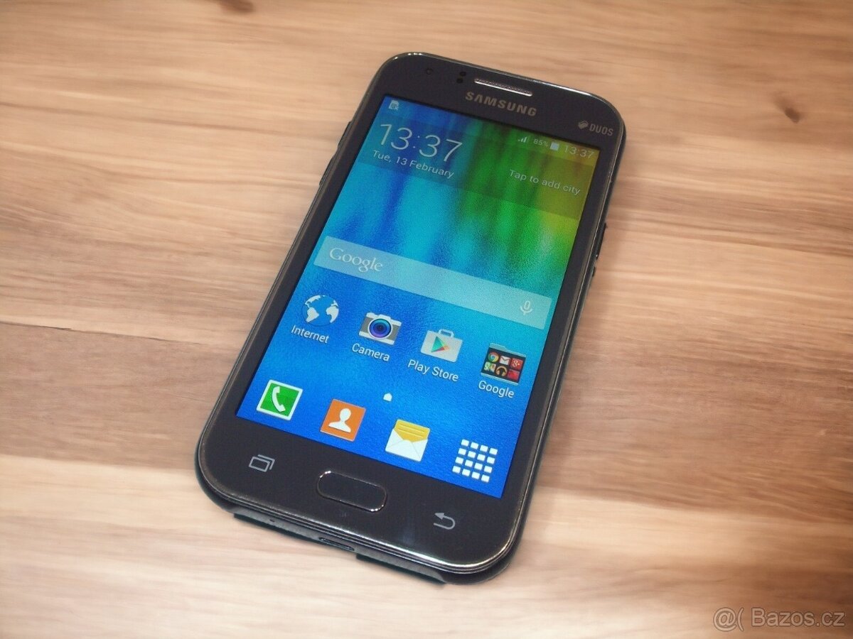 Samsung Galaxy J1 SM-J100H - Dual SIM