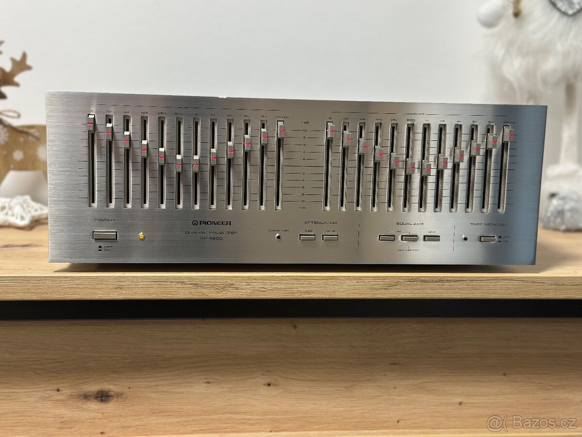 PIONEER SG-9800 VINTAGE GRAFICKÝ EKVALIZÉR
