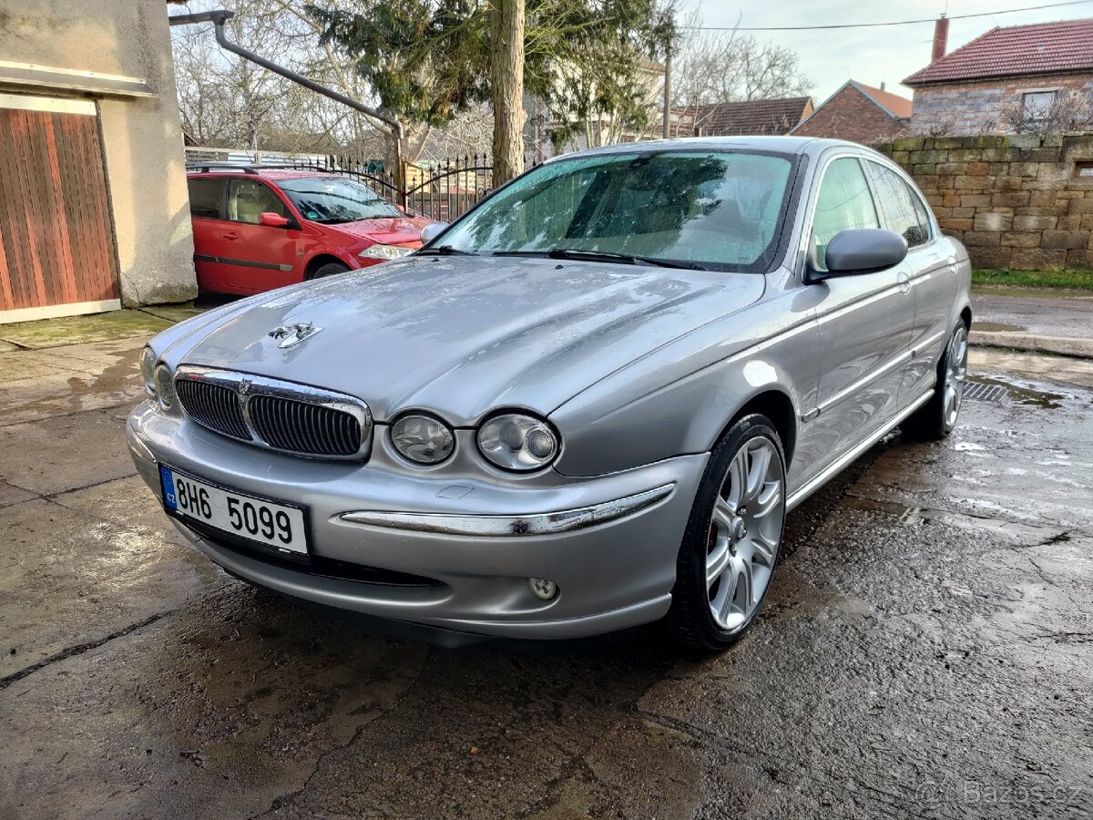 Prodám Jaguar X-type 3.0 V6 benzín, manuál 4x4