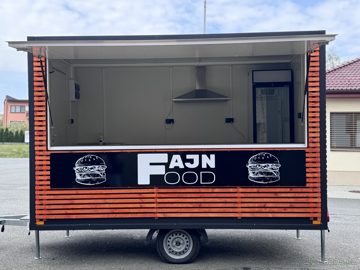 Pojízdná prodejna, gastro přivěs, food truck