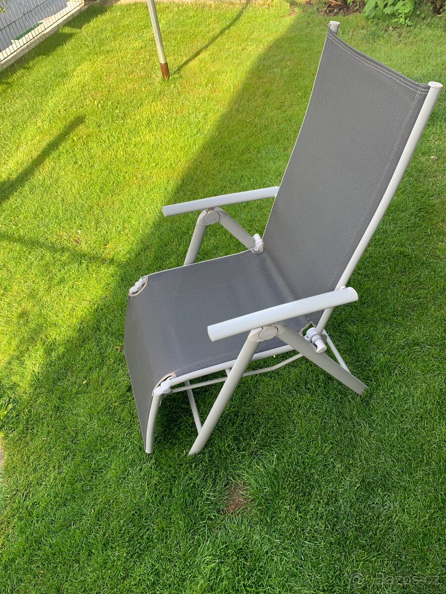 Polohovací židle
