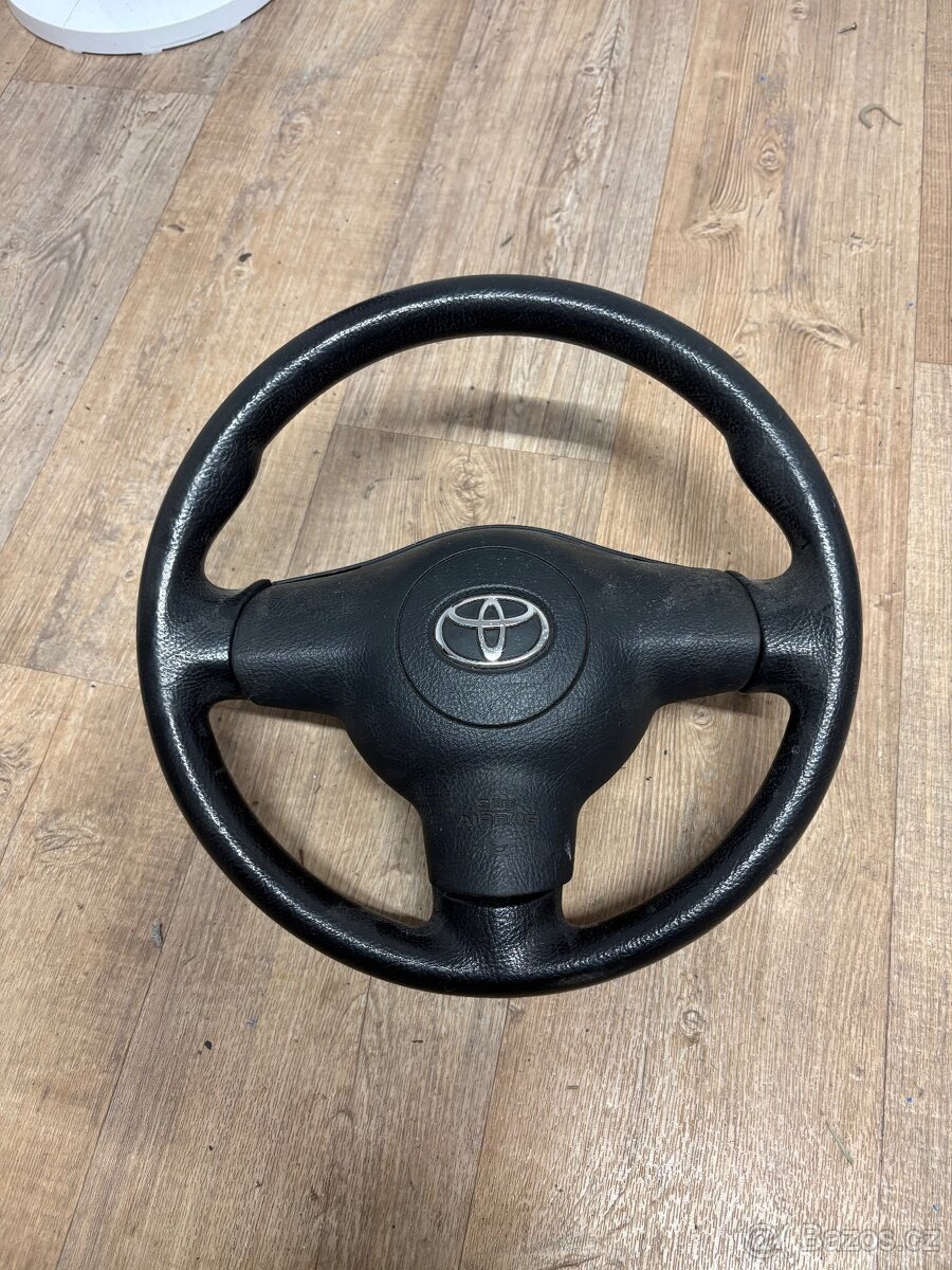 Volant s airbagem