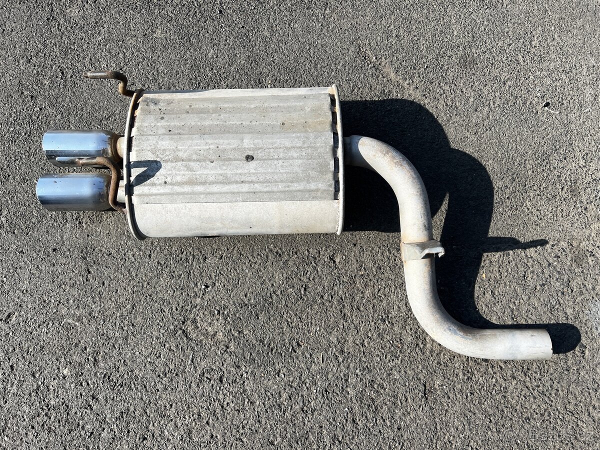 Originální tlumič výfuku Nissan 200SX S13 CA18DET