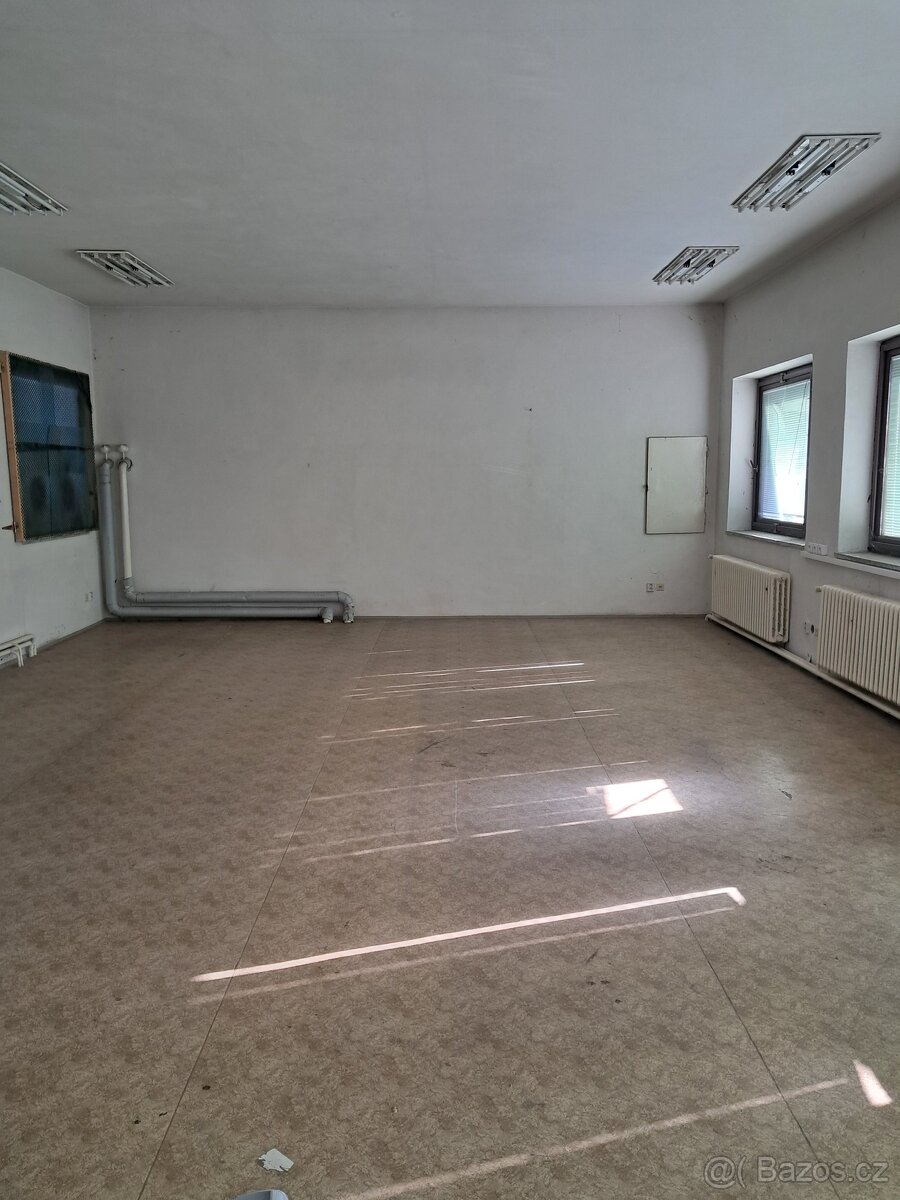 Pronájem, Kanceláře, 68,8m2 - Skuteč - Husova ul.