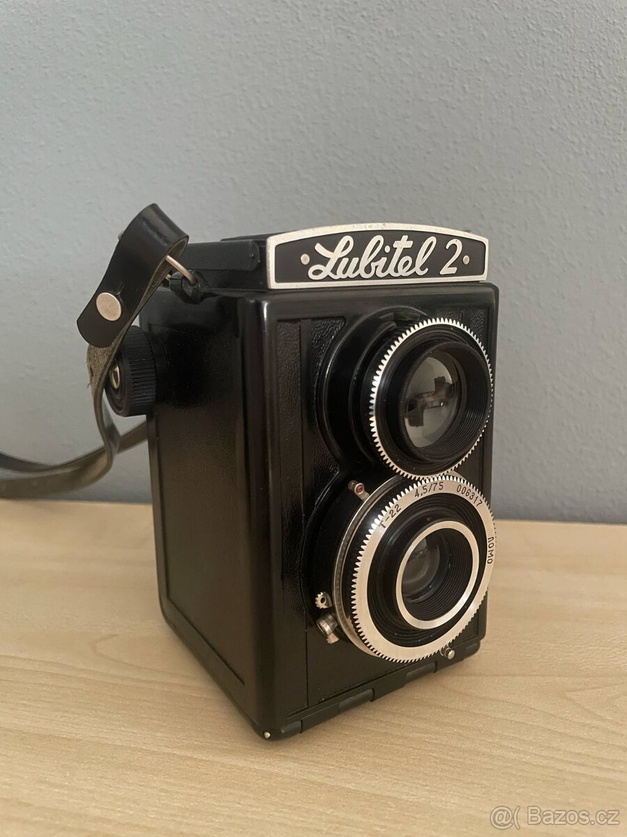Fotoaparát Lubitel 2 + pouzdro