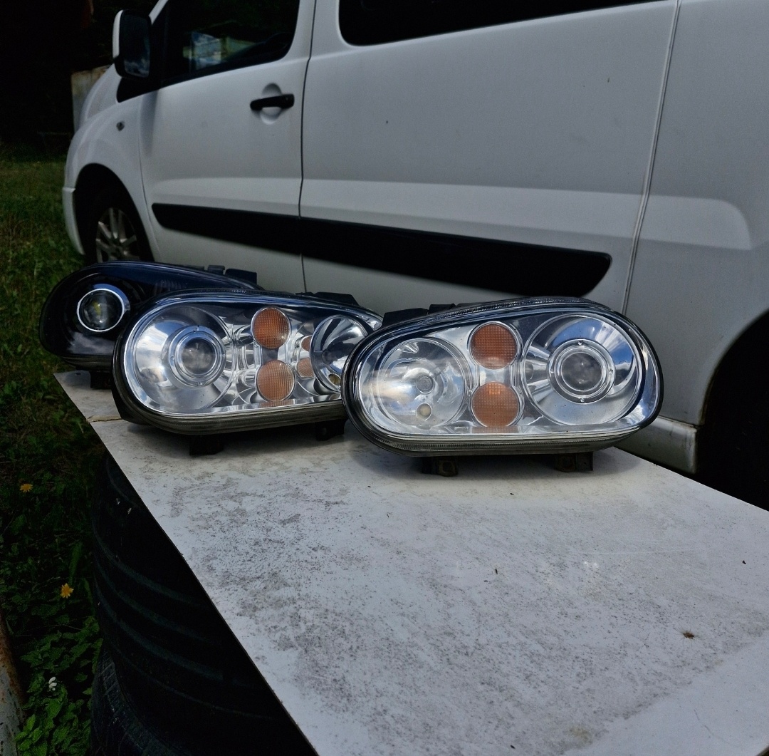 Golf 4 xenony