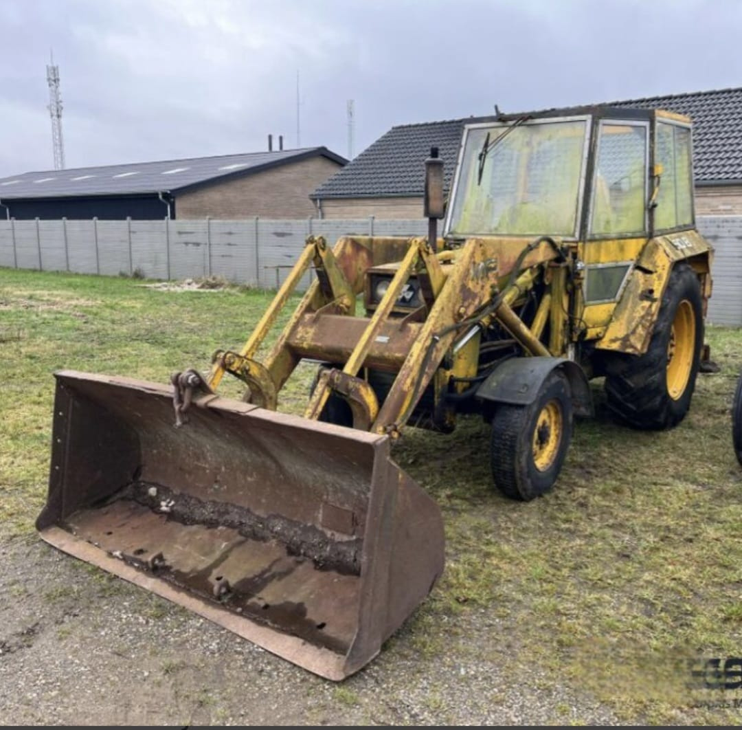 Traktor Bager Massey Ferguson MF 50 Bx