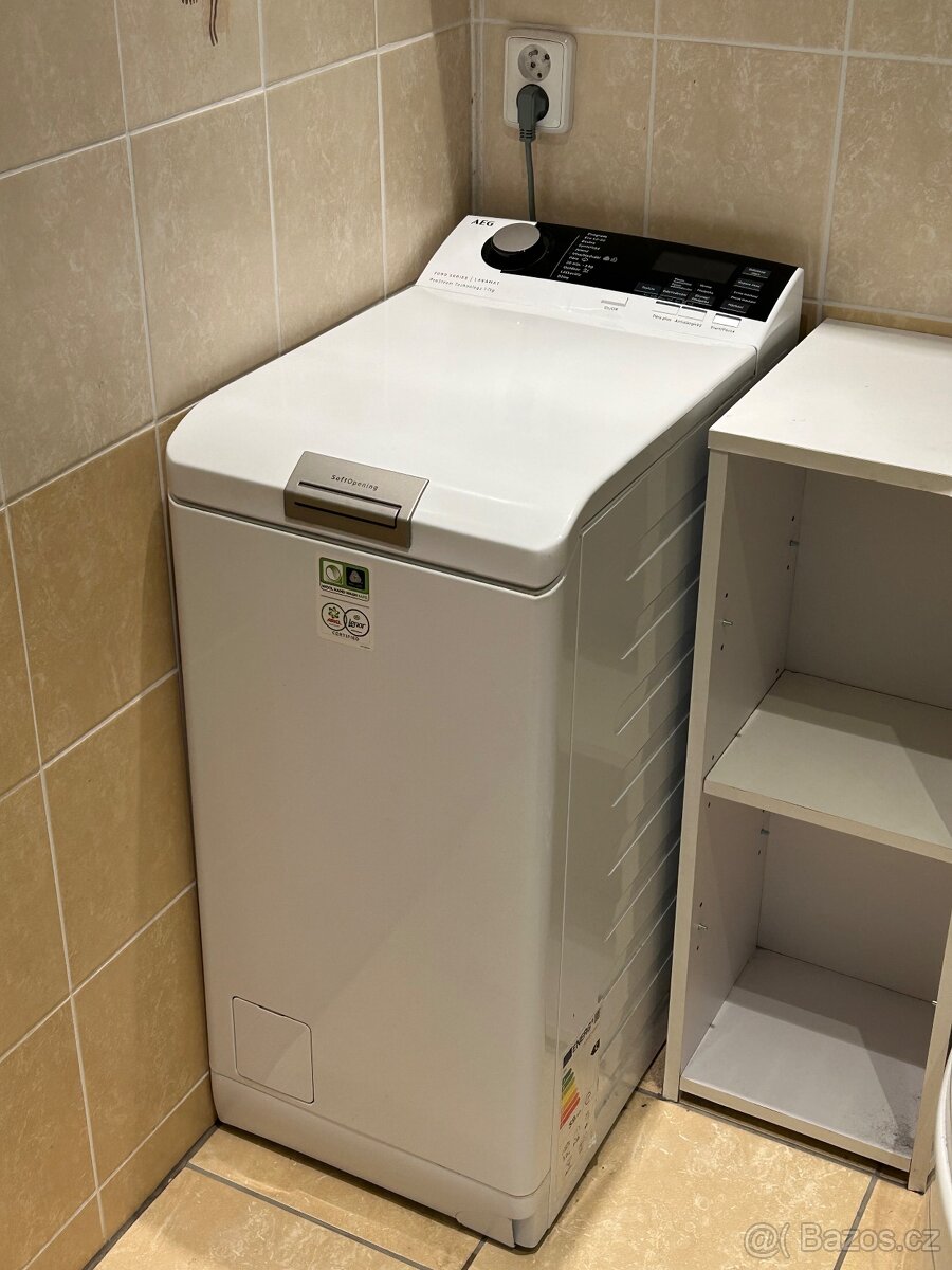 AEG LAVAMAT 7000 – Vrchem plněná pračka, 7 kg, pára