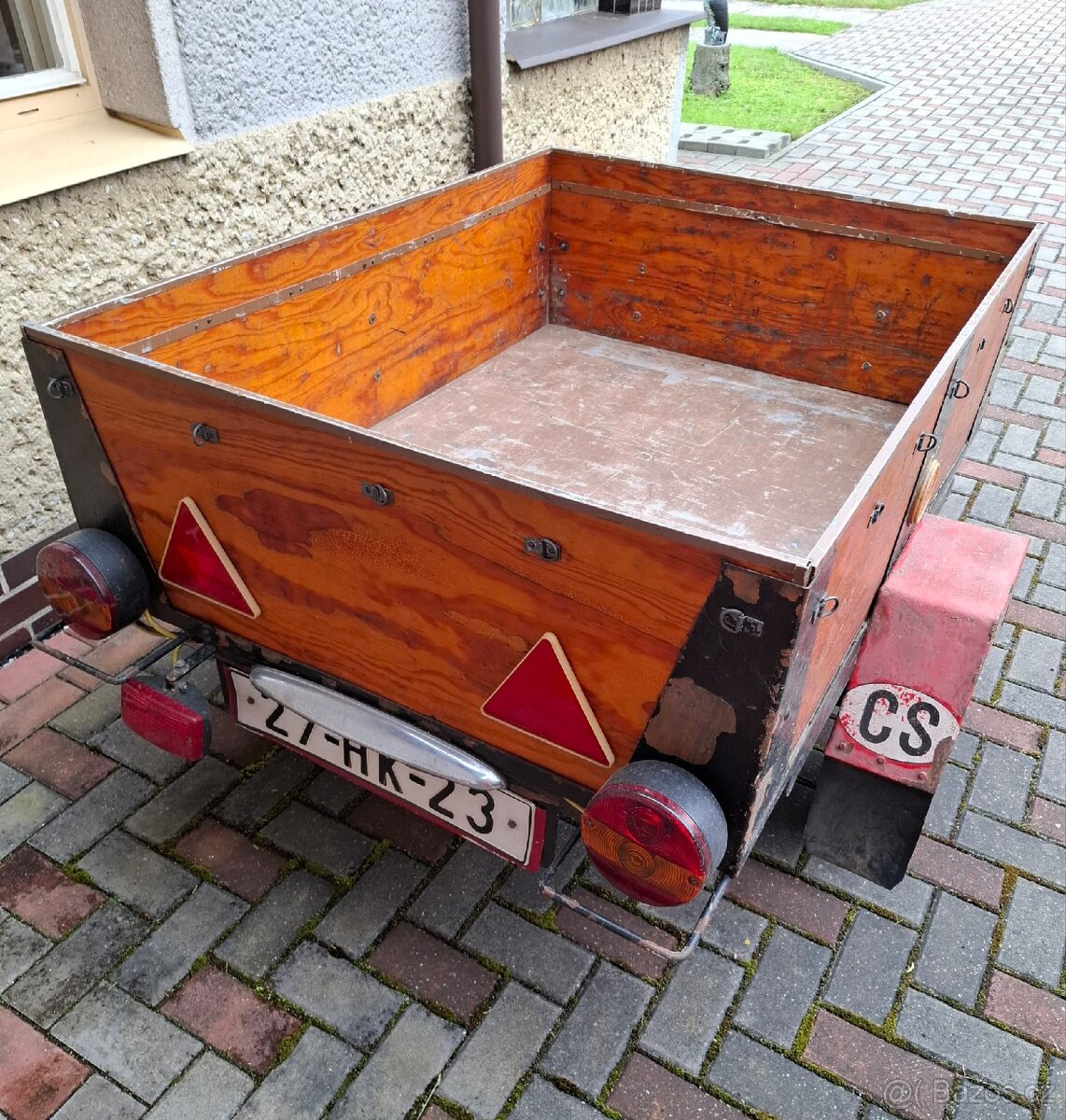 Přívěsný vozík nová STK