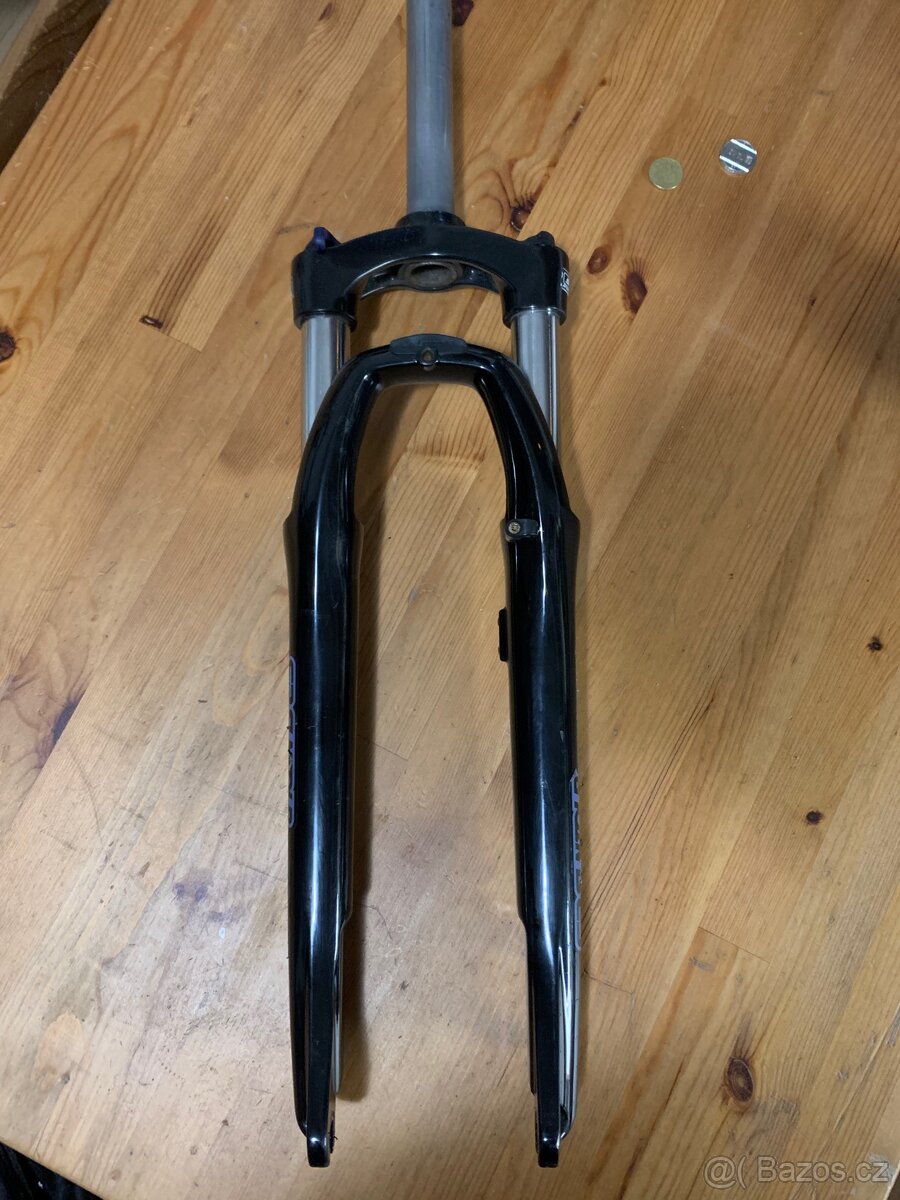 Pruzinova vidlice Santour 29"