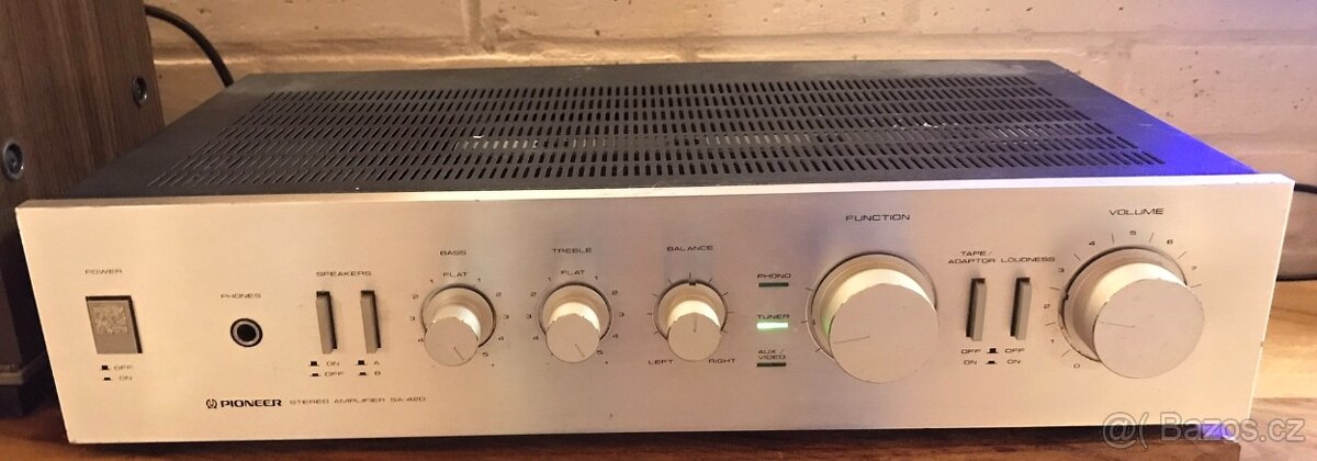 ZESILOVAČ PIONEER SA -420 (1981) ATRAKTIVNÍ ZESILOVAČ