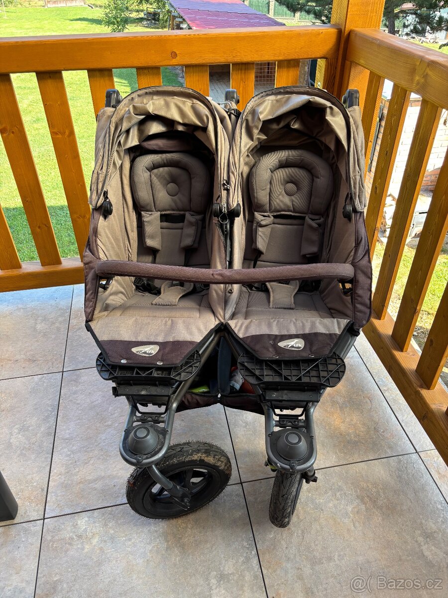 TFK Duo 1 sourozenecký kočár