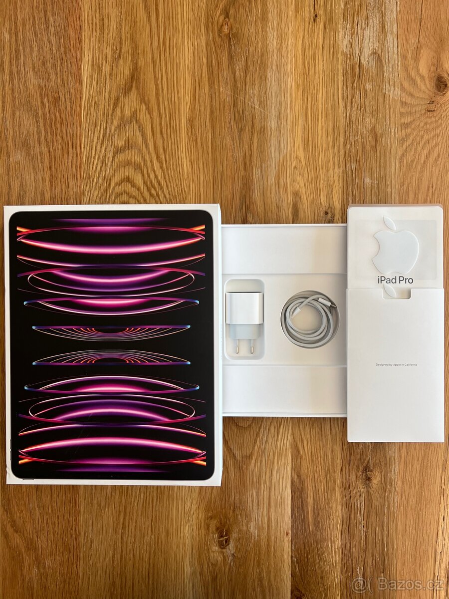 iPad Pro 12,9” s čipem M2 a kapacitou 128 GB + Pencil gen2