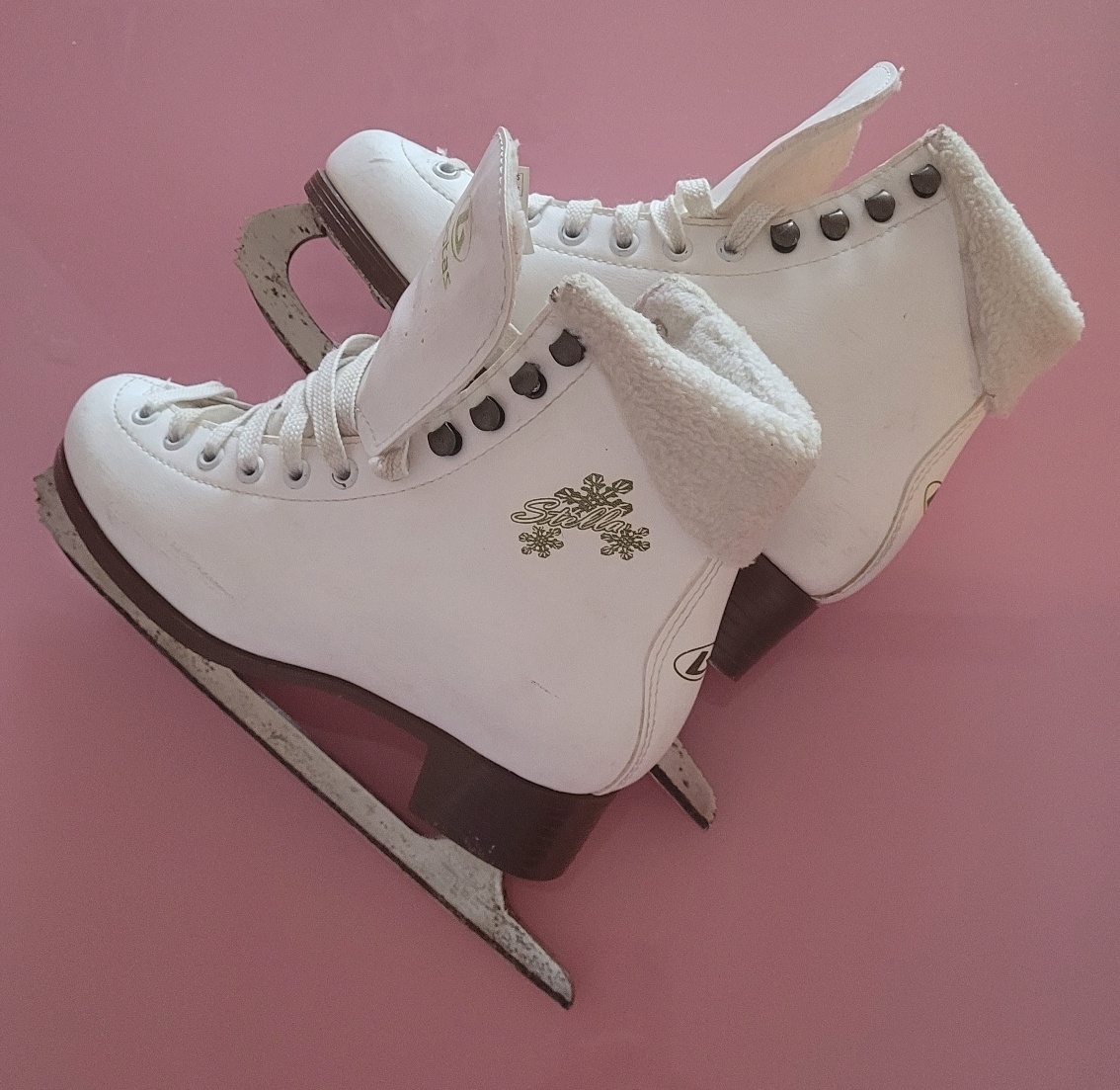 Brusle dívčí s kožíškem vel.37