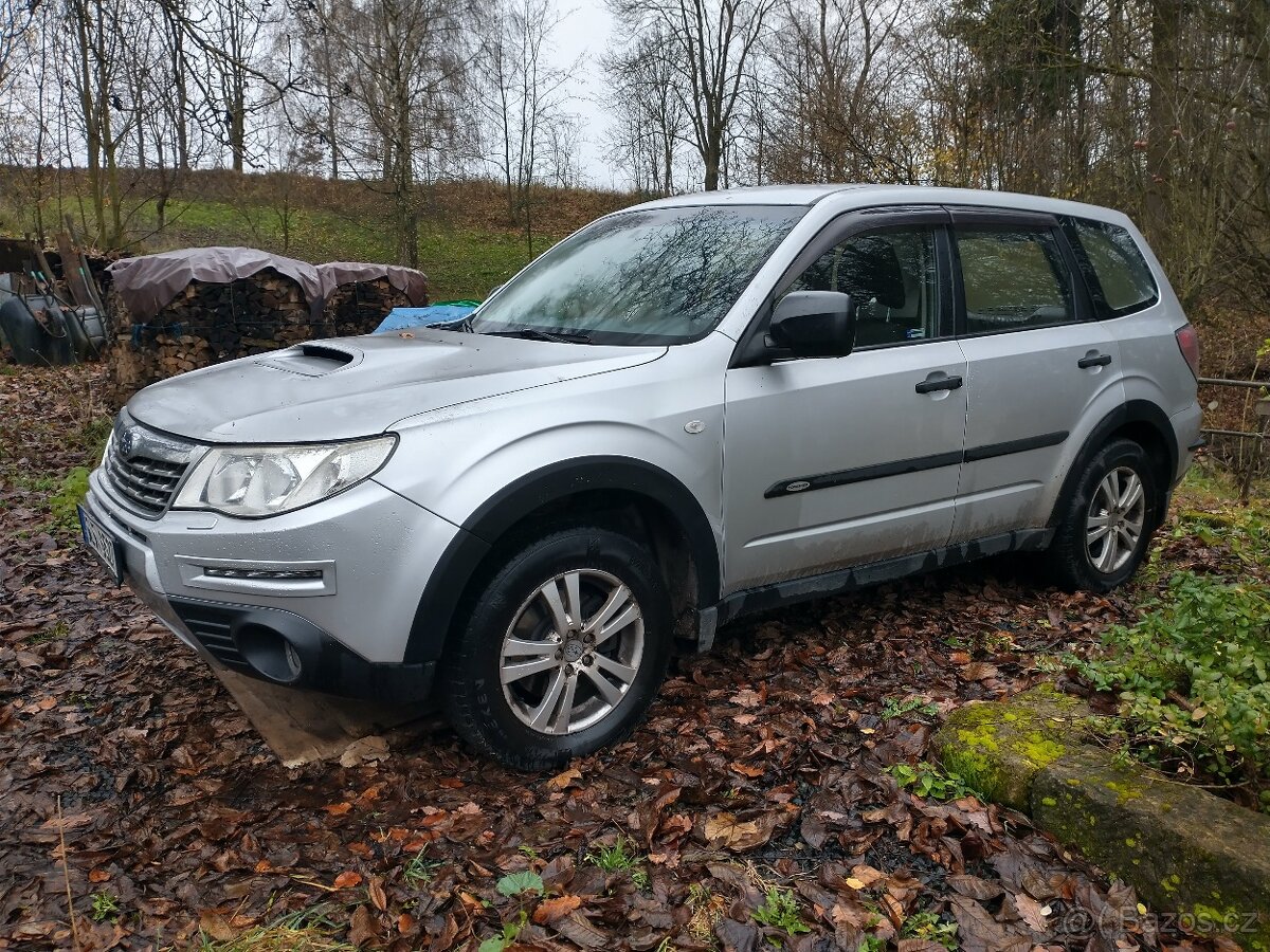 Subaru Forester 2.0 TD, 108kW, r.v. 2010, manuál, tažné