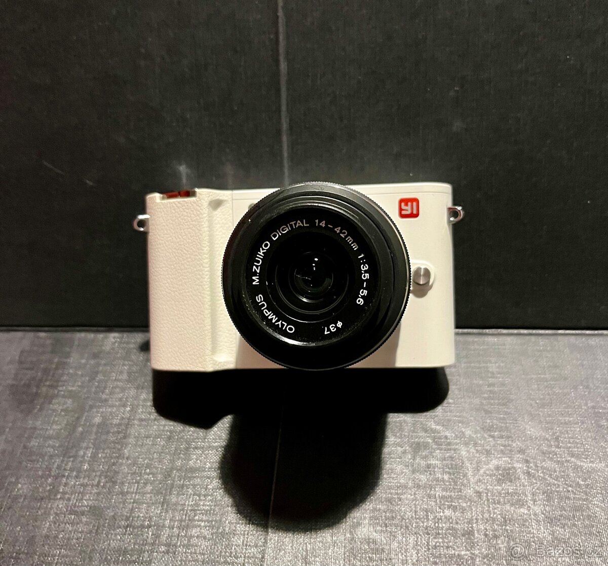 Xiaomi Yi M1 20MPx/4K + Olympus Zuiko 14–42 mm – Micro 4/3