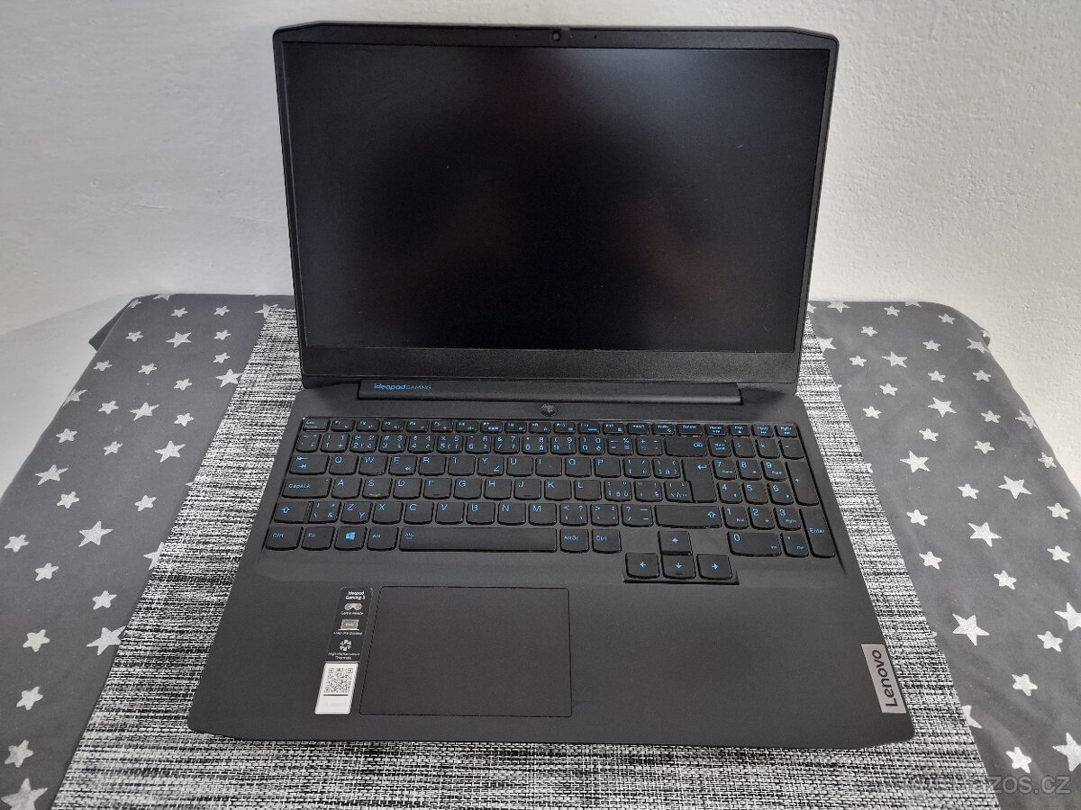 8 Jádrový Lenovo Ideapad Gaming 3 na hry filmy hudbu atd
