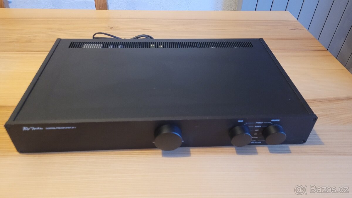 Předzesilovač RiAudio AP-1