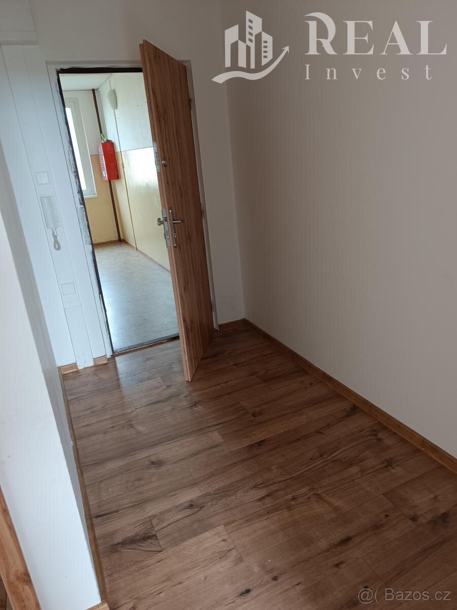 Pronájem 2+kk, 39 m2, Most , Františka Malíka 1005