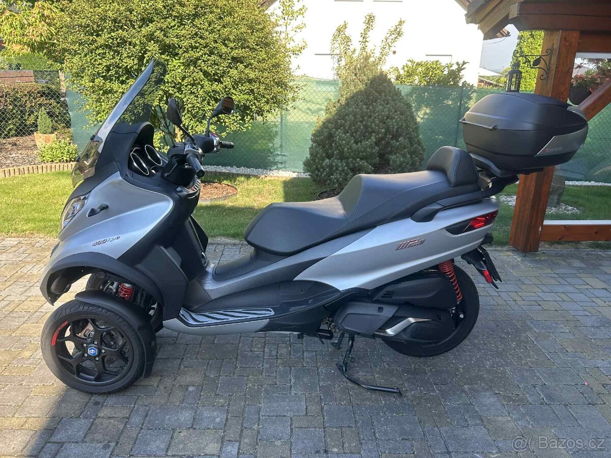 Piaggio MP3 400 sport