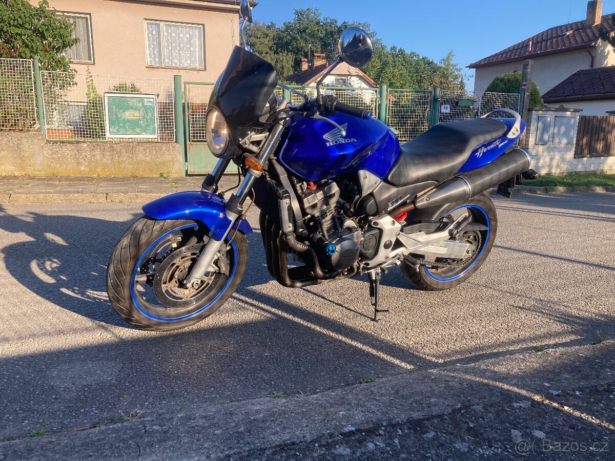 Honda CB900F Hornet