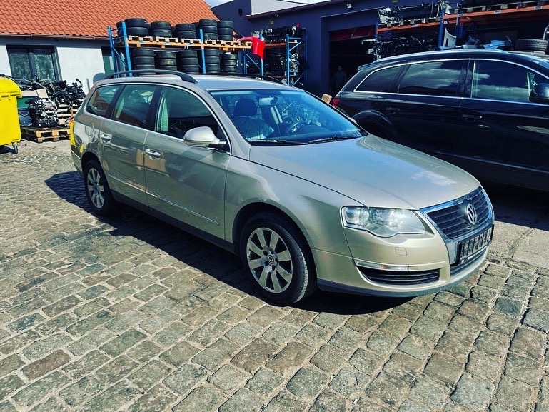 Veškeré náhradní díly VW Passat B6 kombi 2007 BKP JLU LD1W