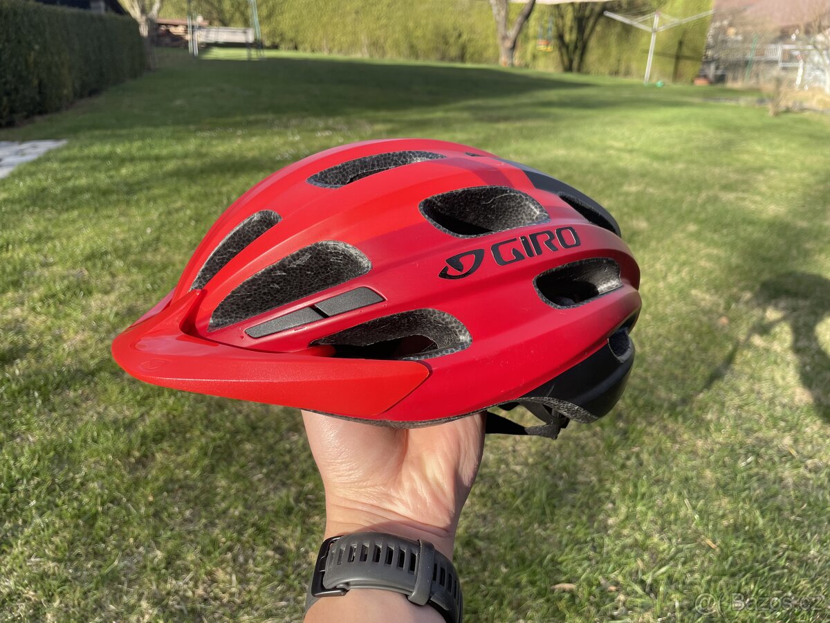 Přilba Giro Register