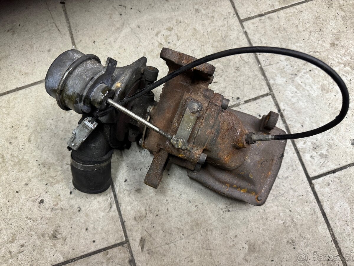 Turbo 2.0 hdi 79kw RHS Peugeot 307
