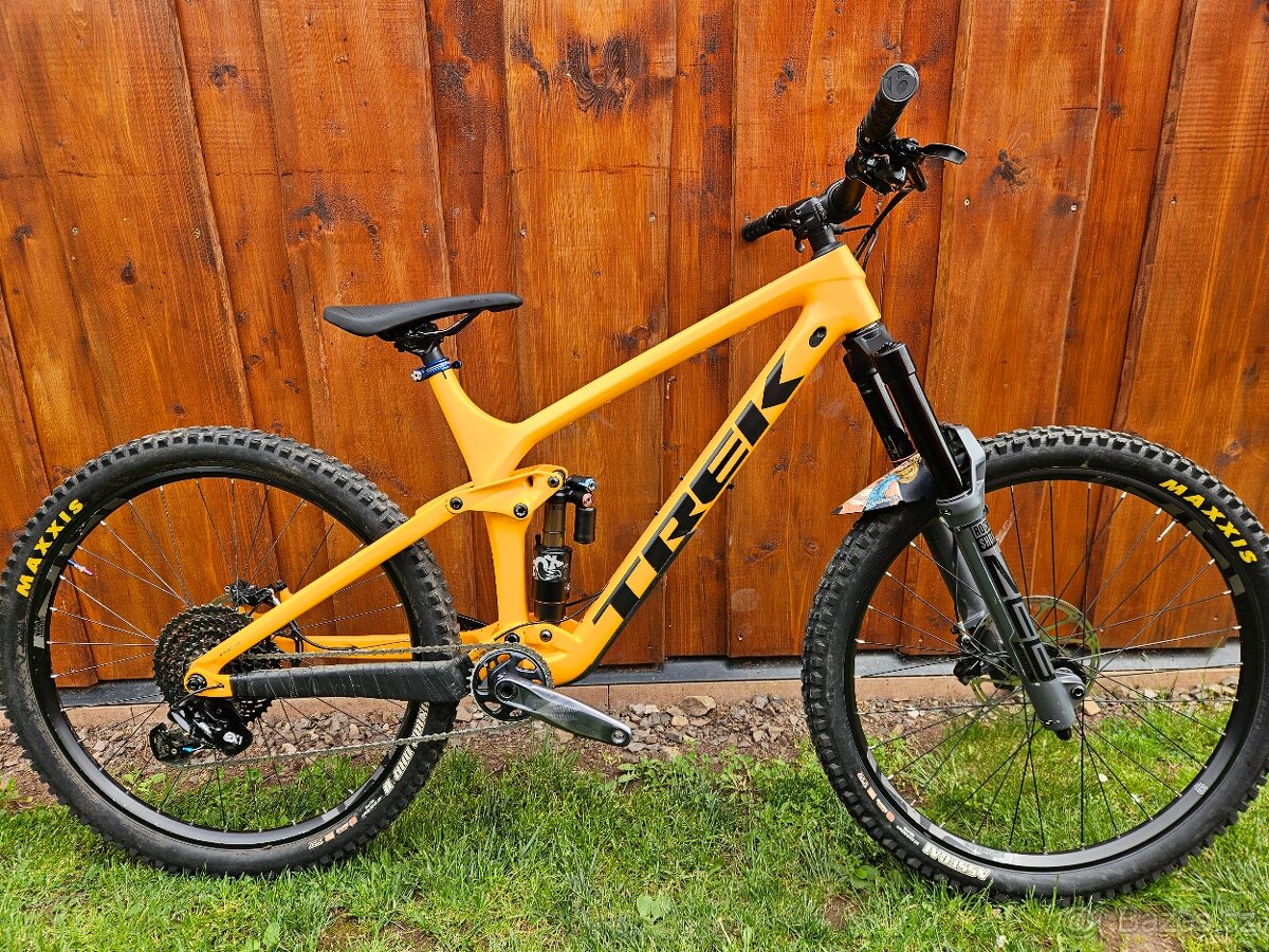 Trek Remedy 9.8 KARBON vel. L
