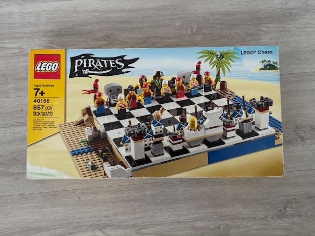 Lego 40158 Pirates Chess Set Pirates III