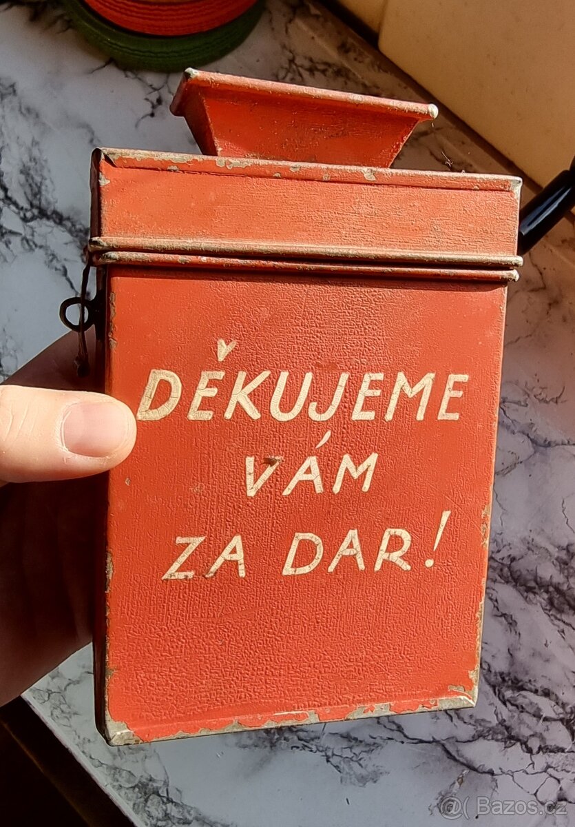 Žebračenka, kašička DAR hodně stará RU nebo 1.rep.