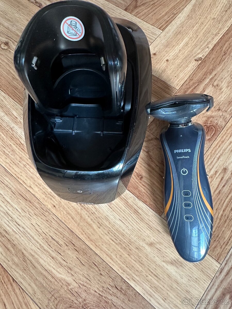 Philips se základnou