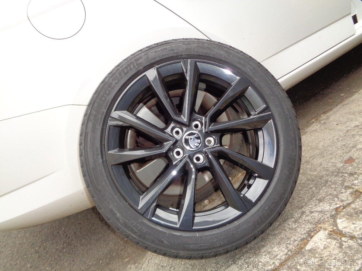 škoda fabia IV 17 nová alu kola 5x100 letní