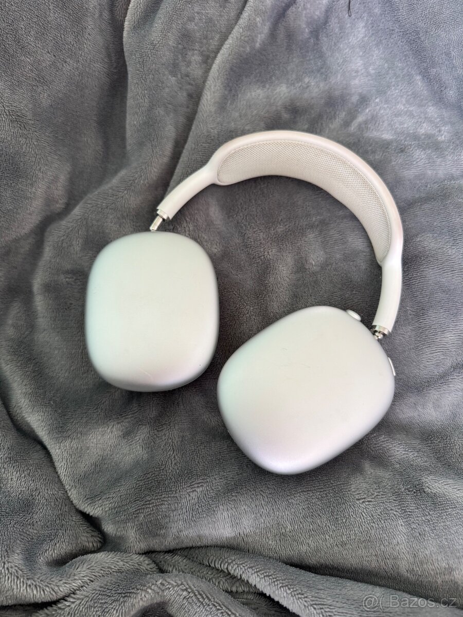 Apple AirPods Max
