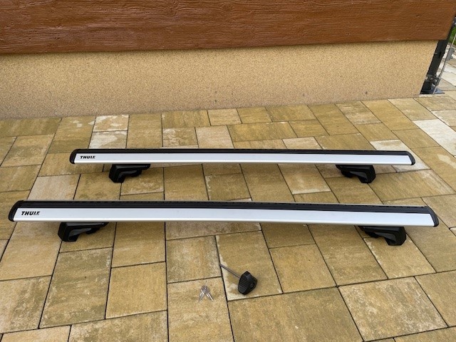 střešní nosič Thule Wingbar Evo