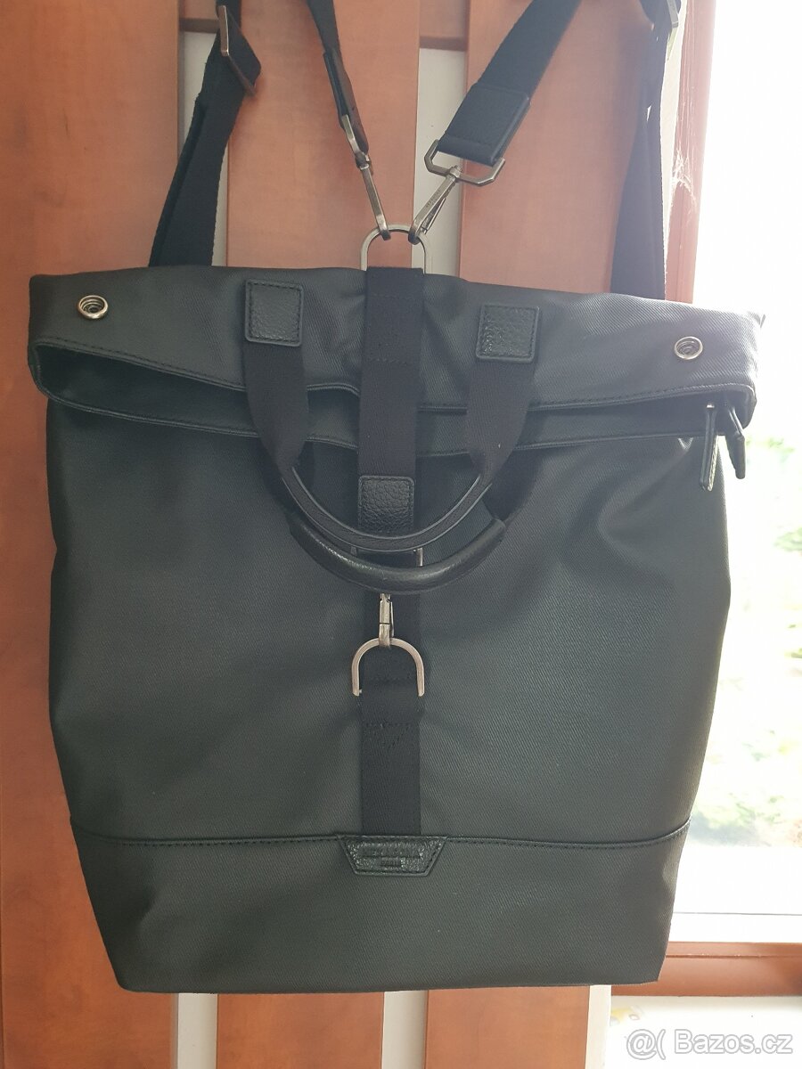 Nepromokavý UNISEX městský batoh na laptop