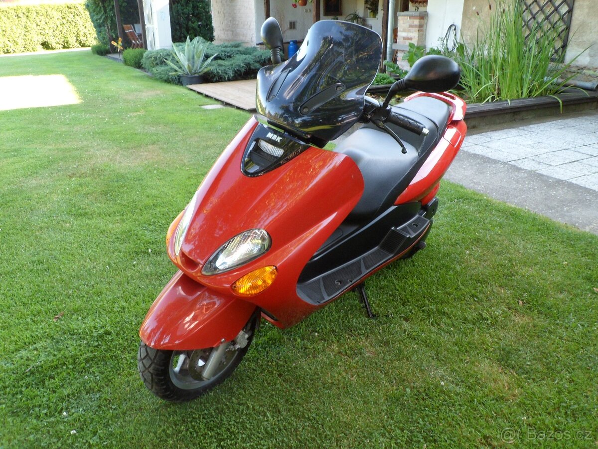 Yamaha Skyliner 125