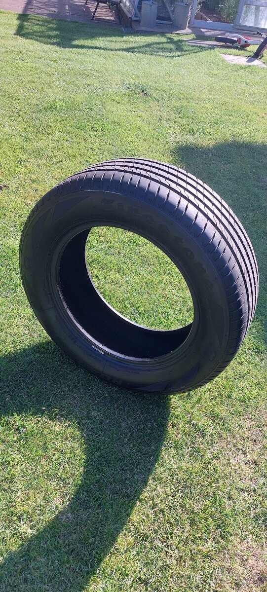 Letní pneumatiky FIRESTONE ROADHAWK 215/60R16