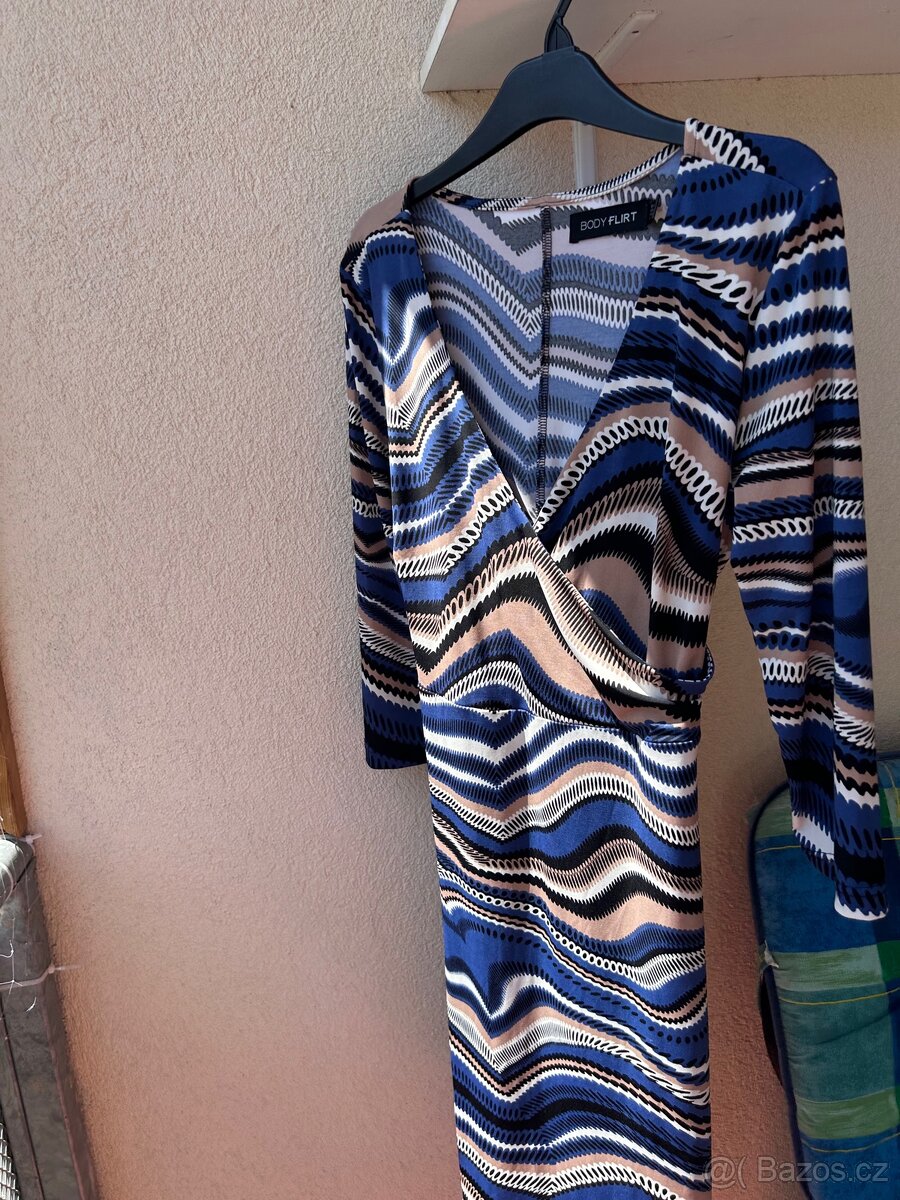 Šaty Body Flirt 40/42 nove