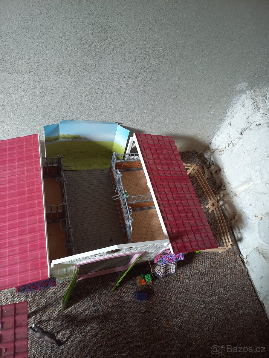 Schleich stáj