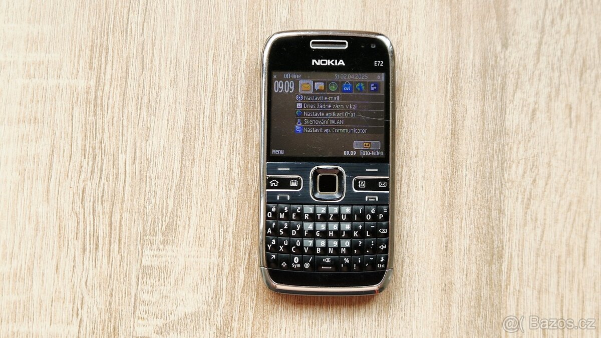 Nokia E72