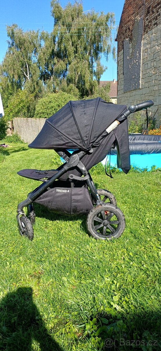 Valco baby trend 4 kočárek