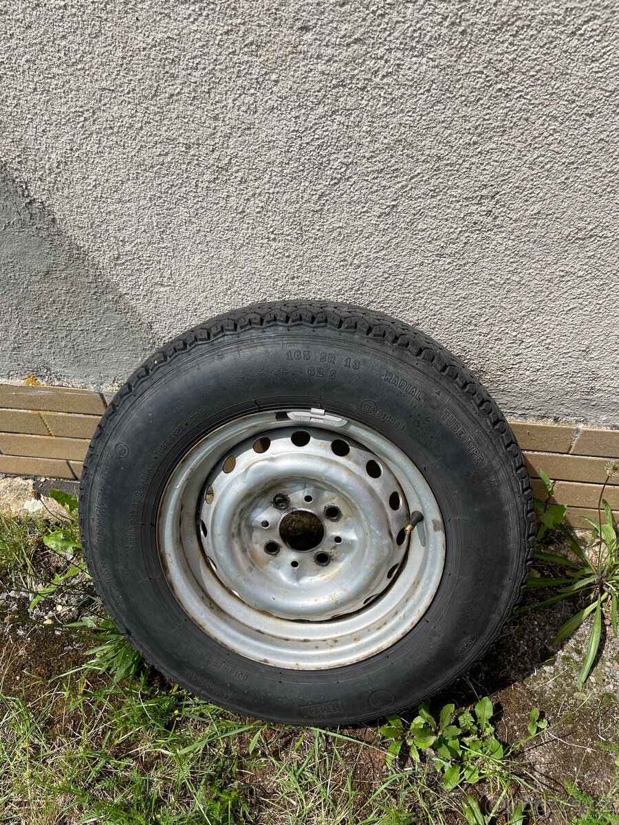 Prodám 4 kola na Fiat, Lada