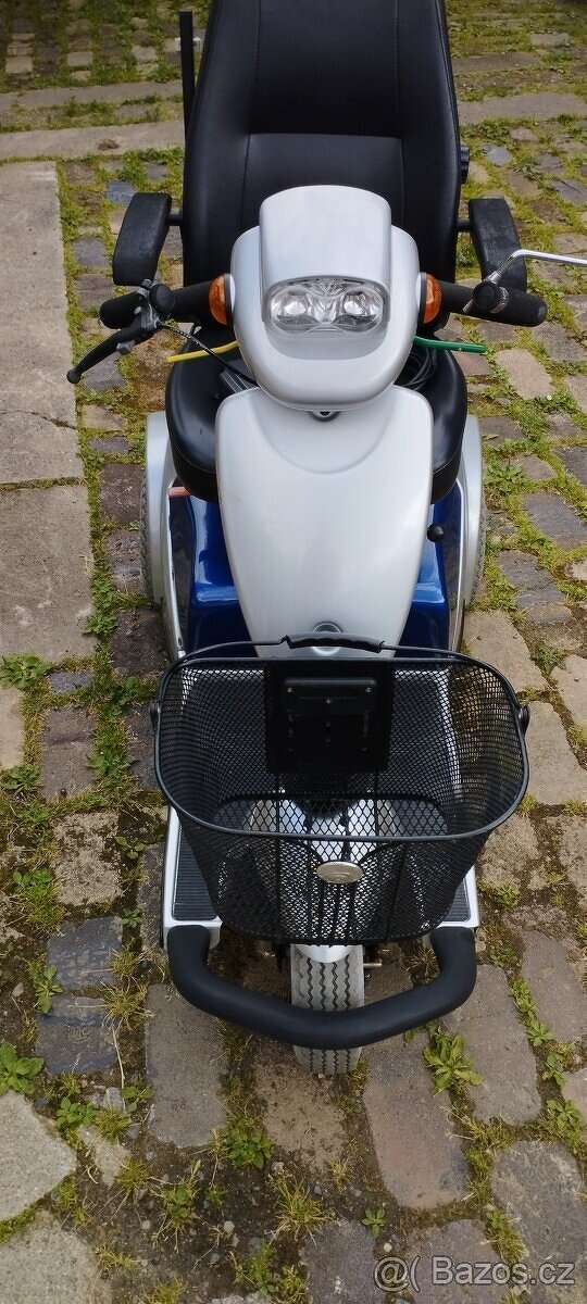 Vozík pro seniory handicare winner