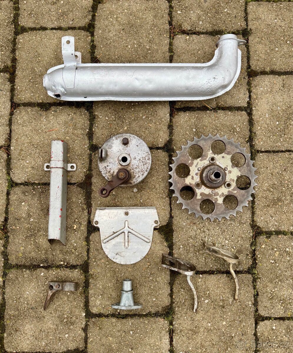 Jawa 50 Jawetta, Stadion - díly