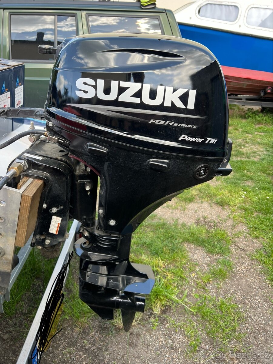 Lodní motor Suzuki DF20ATS, r.v. 2021